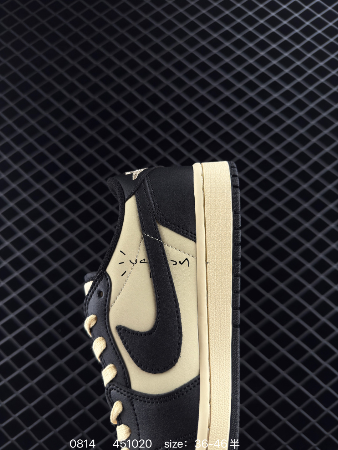 Travis Scott x Air Jordan 1 Low